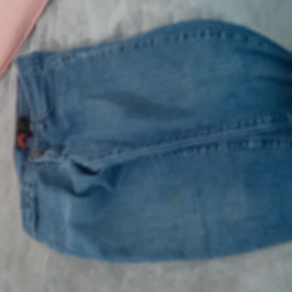 Blue jeans size 27